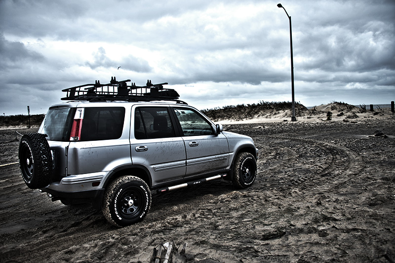 Illustration for article titled "Mom, the CRV is being weird again!"